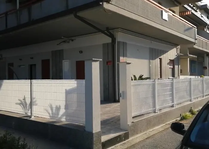 아파트 Marehouse *